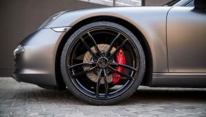 Porsche 911 Carrera S Cabriolet by RACE! 2018 года 
